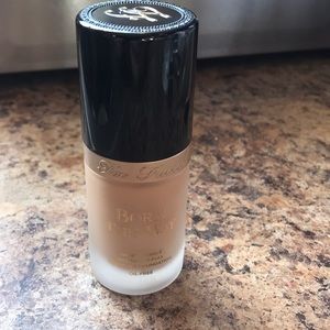 Too faced born this way foundation in nude